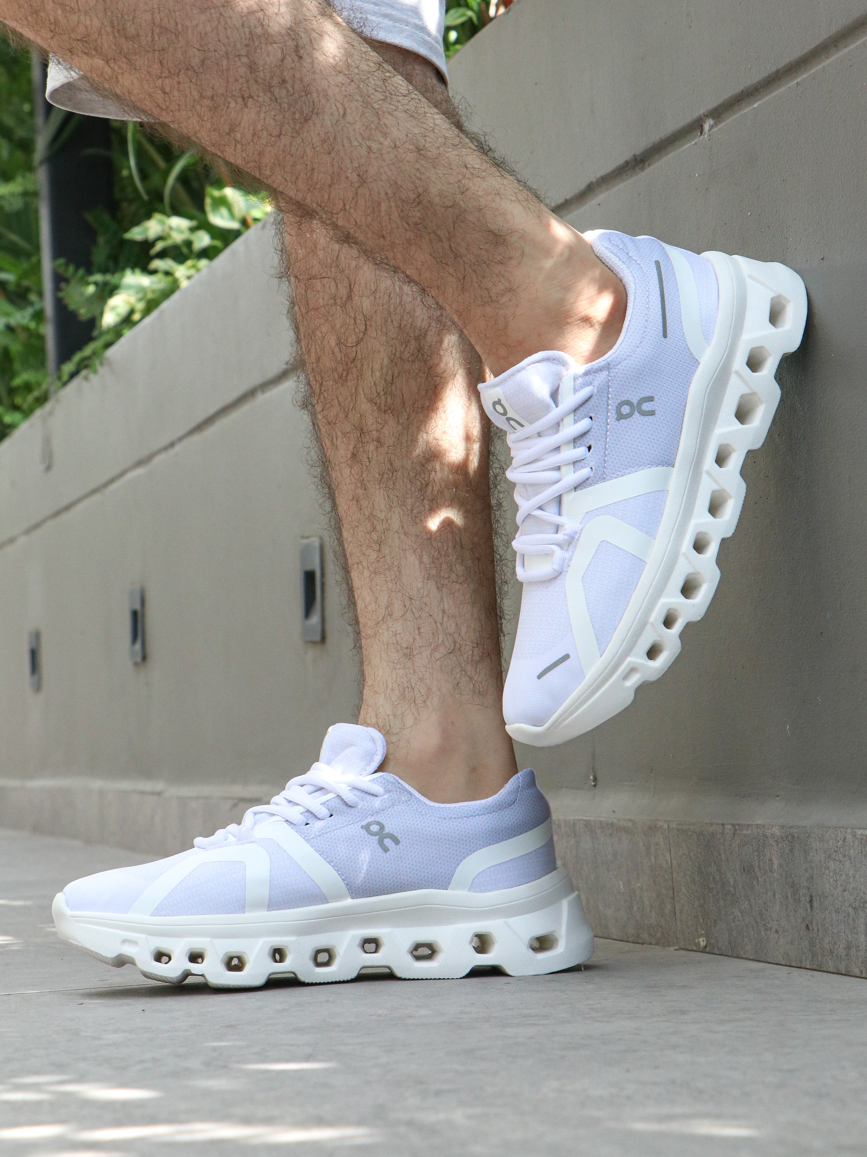 ON CLOUD RUNNING + CAJA